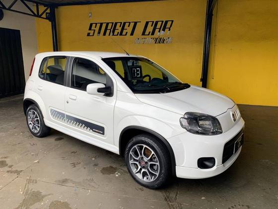FIAT UNO 1.4 EVO SPORTING 8V FLEX 4P MANUAL FIAT UNO 1.4 EVO SPORTING 8V FLEX 4P MANUAL